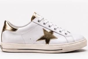 GOLDEN STAR white low-top with a gold star